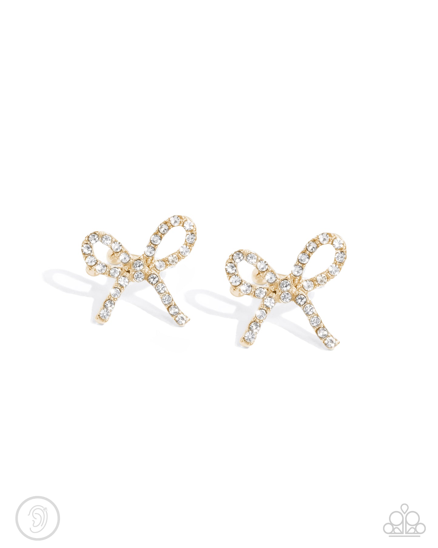 Convincing Charm - Gold Earrings Cuff