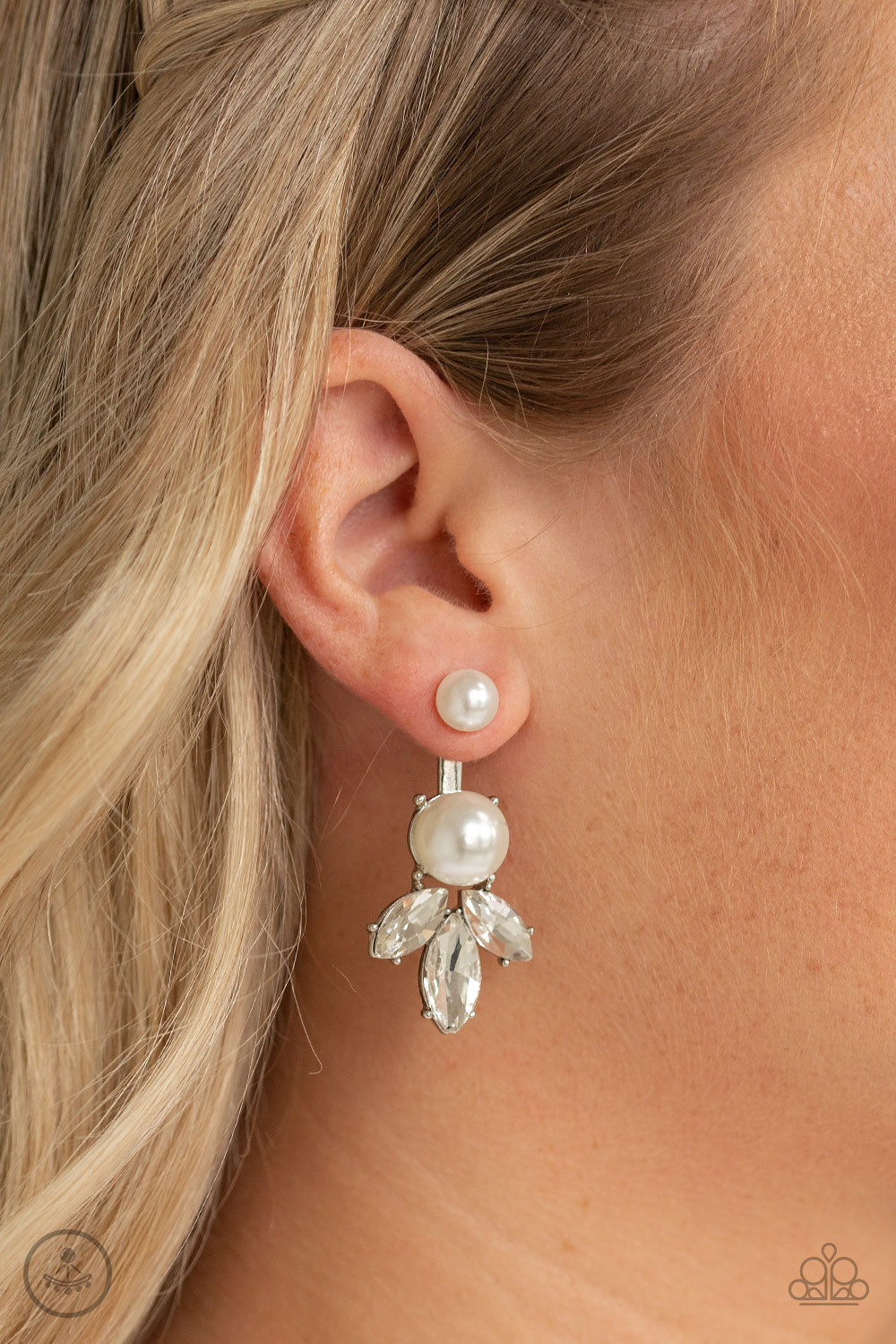 Extra Elite - White Earrings