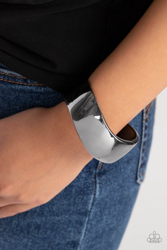 Urban Anchor - Black Bracelet