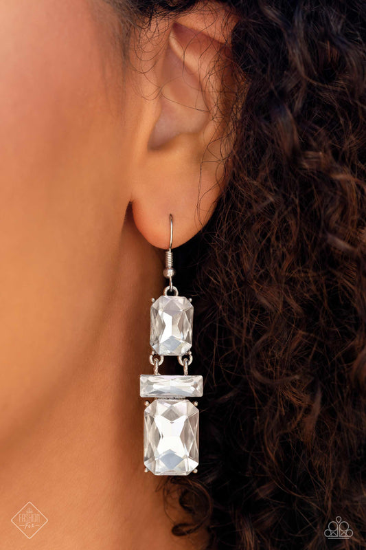 CHAIN Check - White Earrings