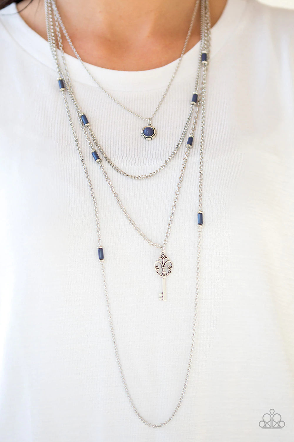 Key Keynote - Blue Necklace