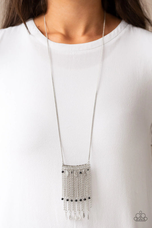 On The Fly - Black Necklace