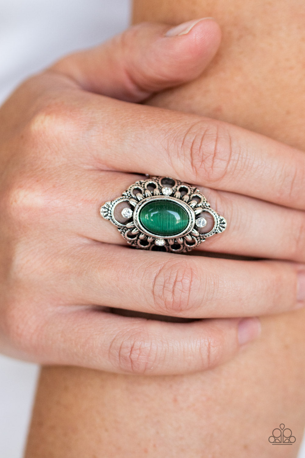 Elegantly Enchanted - Green Ring