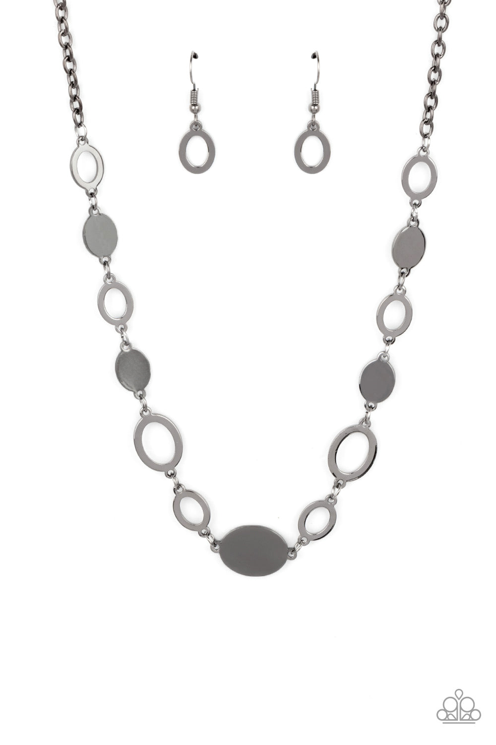 Working OVAL-time - Black Necklace